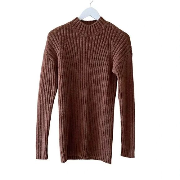 L’Academie REVOLVE Cinnamon Knitted Solid Long Sleeves Cozy Oversized Sweater XS - Picture 1 of 9